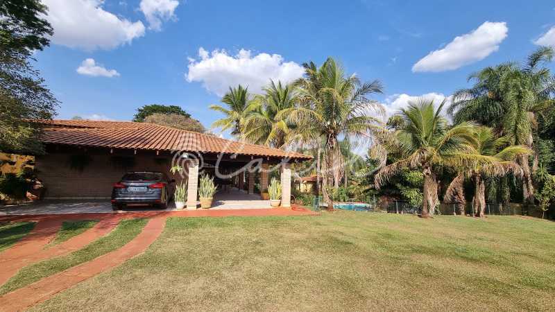 Casa em Condomínio Chácaras Itambé